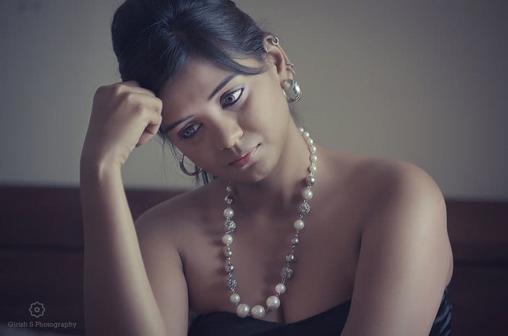 woman in pain / upset