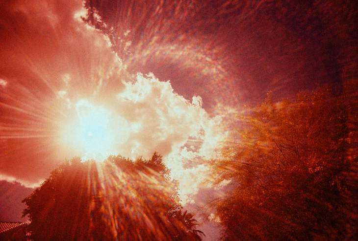 Lit sky - Video review of Five Gateways