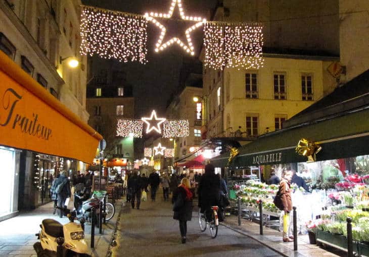 Paris street at night - Collaborative dreamwork