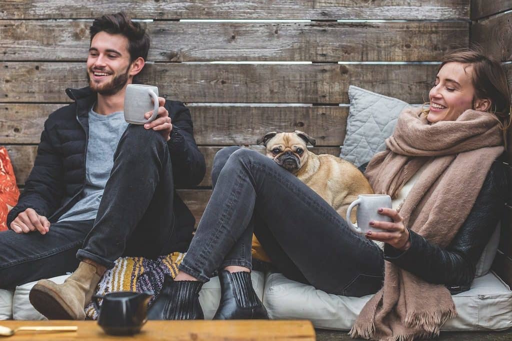 couple drinking coffee
