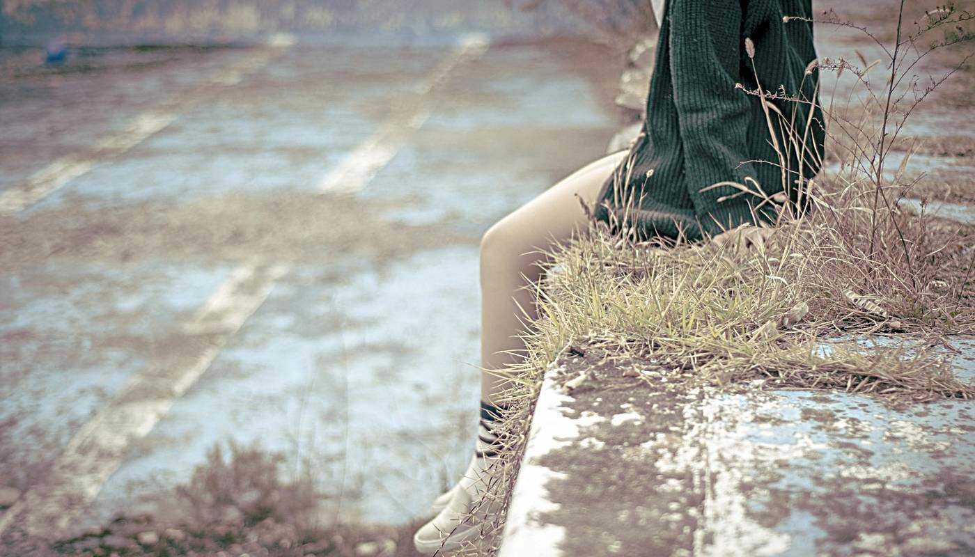 legs of girl sitting