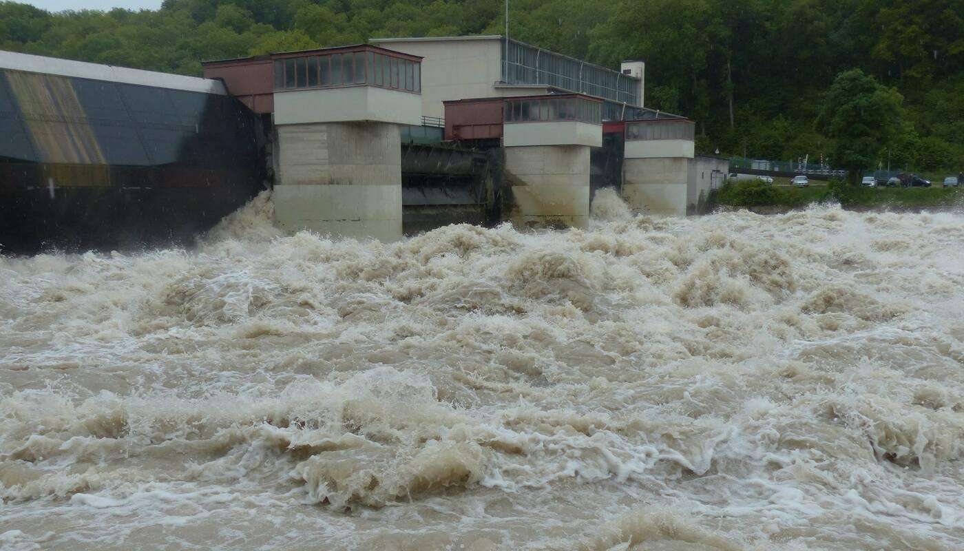 MEDITATION AFTER EXPERIENCING TRAUMA: 15 tips to help you navigate an emotional wound 14 MEDITATION AFTER EXPERIENCING TRAUMA 15 Tips to help you navigate an emotional wound