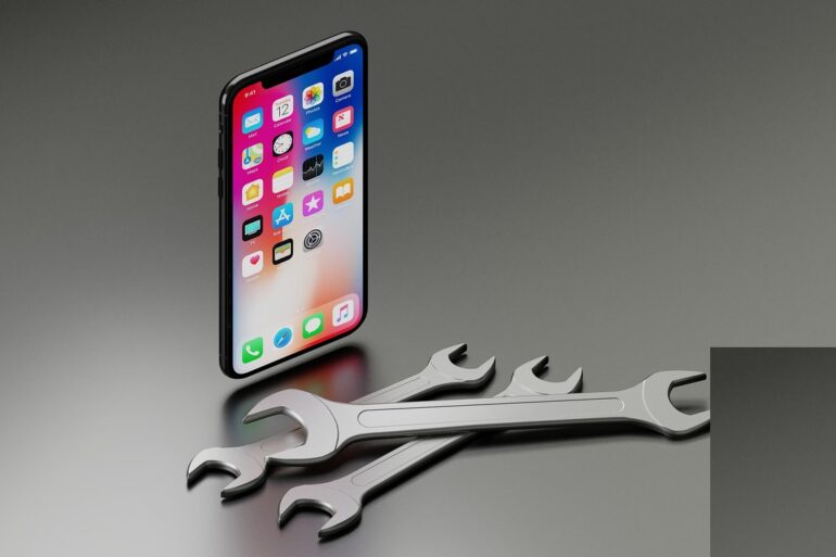 smartphone with spanners