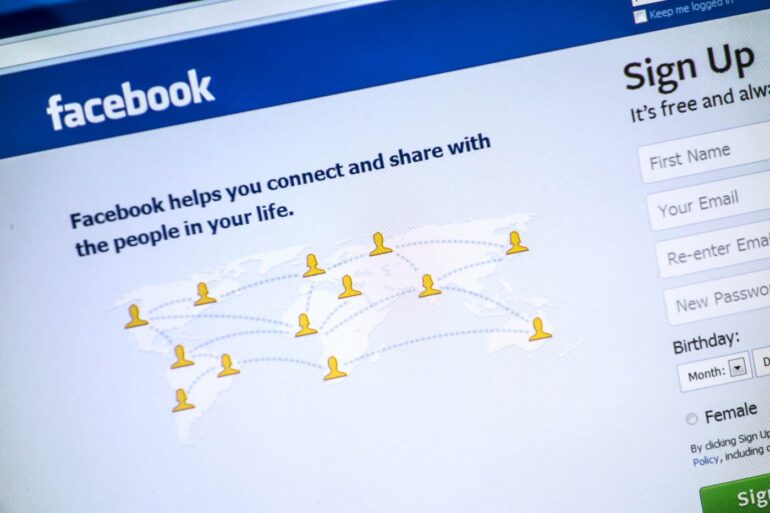 Facebook signup page on computer