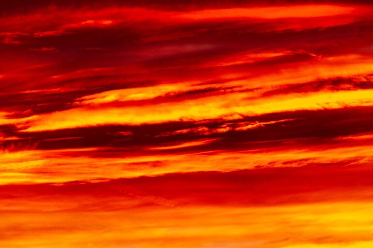 Red sunset - 3 Poems About Life’s End, Including ”What Goes Unsaid”