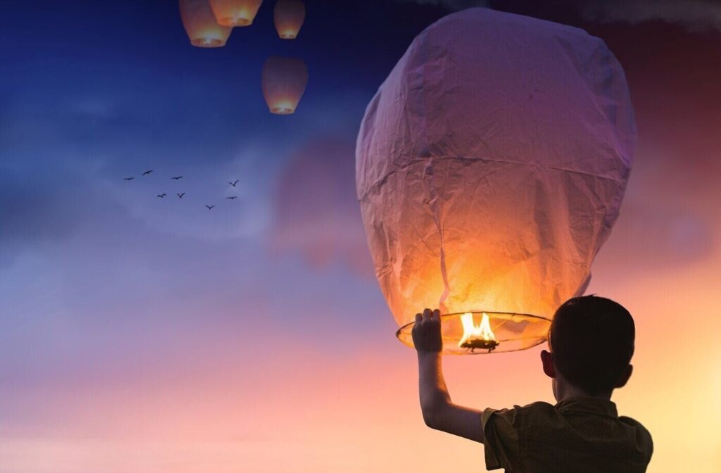 REFLECTIONS ON A TOTAL LUNAR ECLIPSE Resolutions to end vicious cycles and emerge from the darkness2