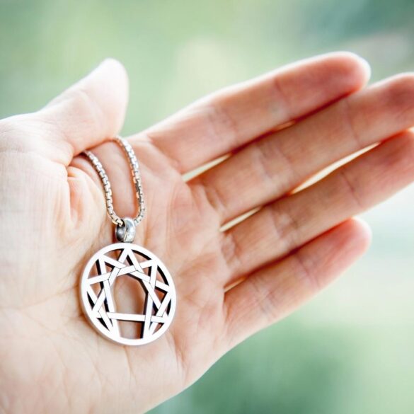 Necklace with symbol of Enneagram - What is the most common Enneagram type