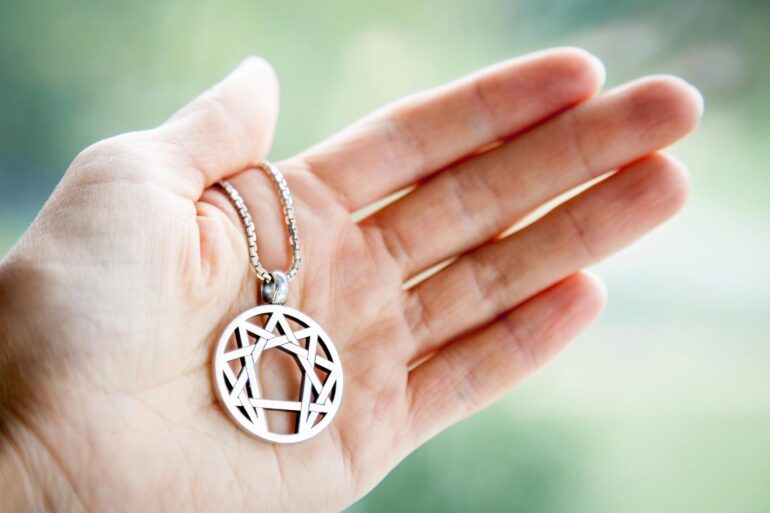 Necklace with symbol of Enneagram - What is the most common Enneagram type