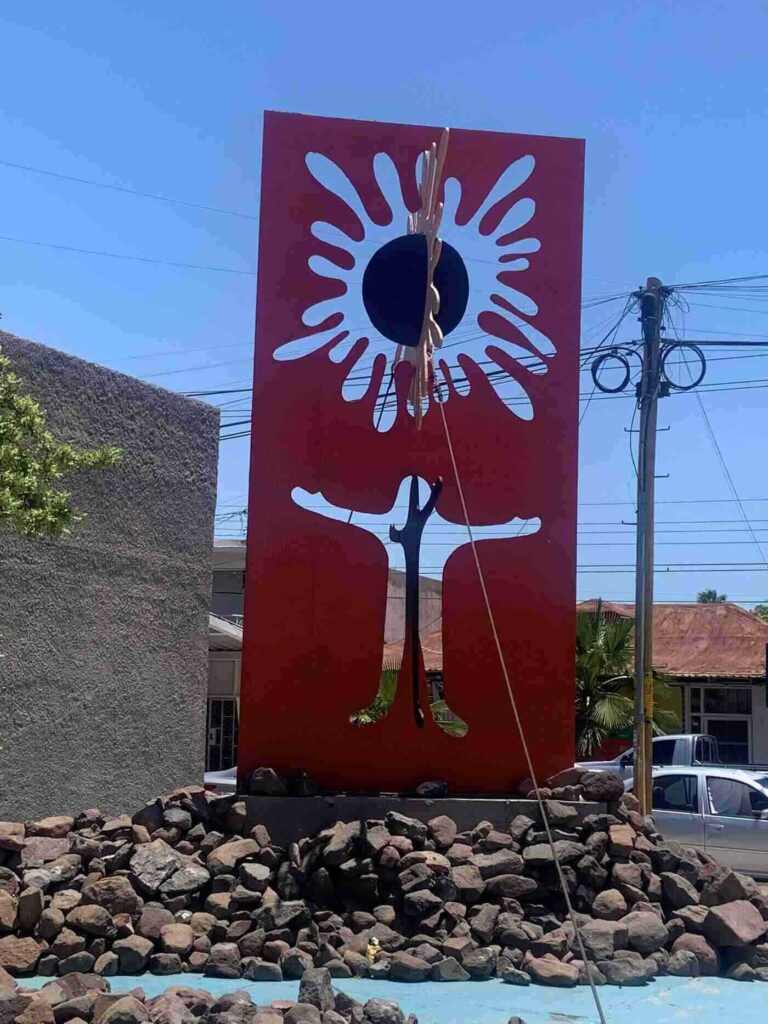 Sculpture outside La Paz anthropology museum