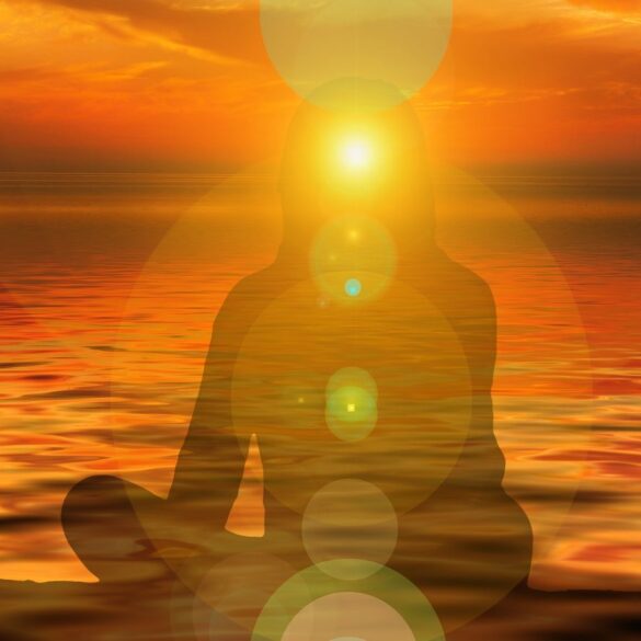 Silhouette of woman meditating - 5-Part Negativity Detox: Disconnect From Toxic People