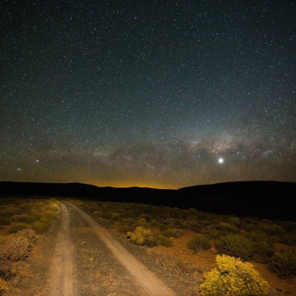 Starry, deserted dirt road at night - Spiritual Freedom: Take the First Step on a 7-Step Path